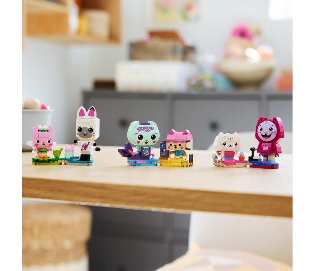LEGO KOCI DOMEK GABI 11215 Koci przyjaciele Gabi z klocków - 1473404 - zdjęcie 6